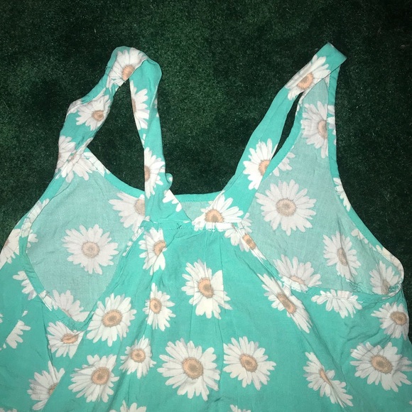 Daisy Flowy Top - Picture 2 of 3